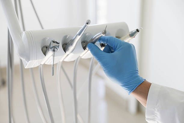 Professional Dental Veneers technician working in Orting, WA